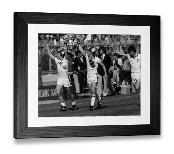 Framed Print : Geoff Pike, Paul Allen and Ray Stewart of West Ham celebrate their win over Arsenal in
