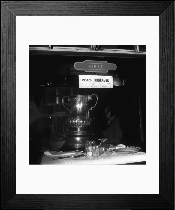 Framed Print : Chelsea Returned to London from Manchester with the FA Cup after beating Leeds