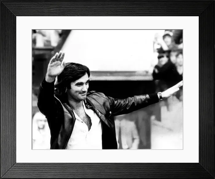 Framed Print : George Best former Manchester United footballer 1982 waves to the crowd at Old Trafford Framed Print : George Best former Manchester United footballer 1982 waves to the crowd at Old Trafford