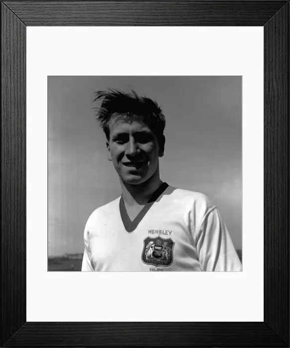 Framed Print : Manchester Uniteds Bobby Charlton during a training session May 1957