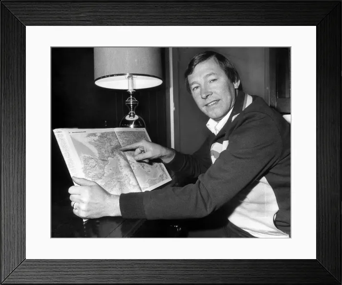 Framed Print : Aberdeen manager Alex Ferguson is studying as he prepares to take his side in to Europe Framed Print : Aberdeen manager Alex Ferguson is studying as he prepares to take his side in to Europe