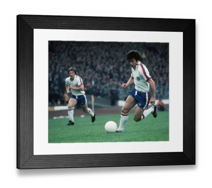 Framed Print : Scotland v England Home Nations Cup 1976 Kevin Keegan Football fever Framed Print : Scotland v England Home Nations Cup 1976 Kevin Keegan Football fever