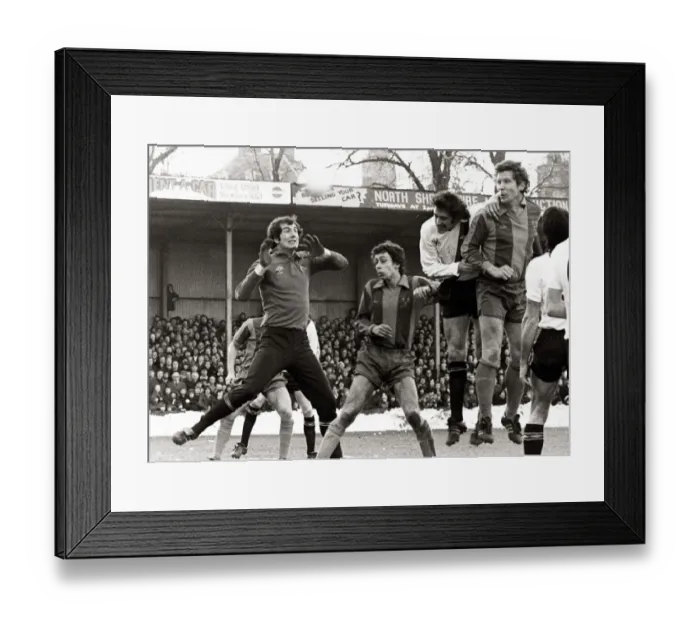 Framed Print : FA Cup Fourth Round January 1979 Shrewsbury Town v Manchester City City goalkeeper Framed Print : FA Cup Fourth Round January 1979 Shrewsbury Town v Manchester City City goalkeeper