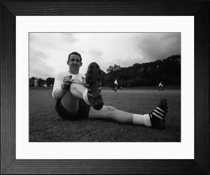 Framed Print : Tottenham Hotspurs Dave Mackay pictured at the Cheshunt training ground at the start of