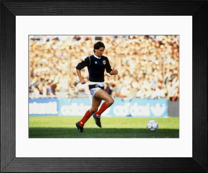 Framed Print : Alan Hansen Scotland football player Circa 1986