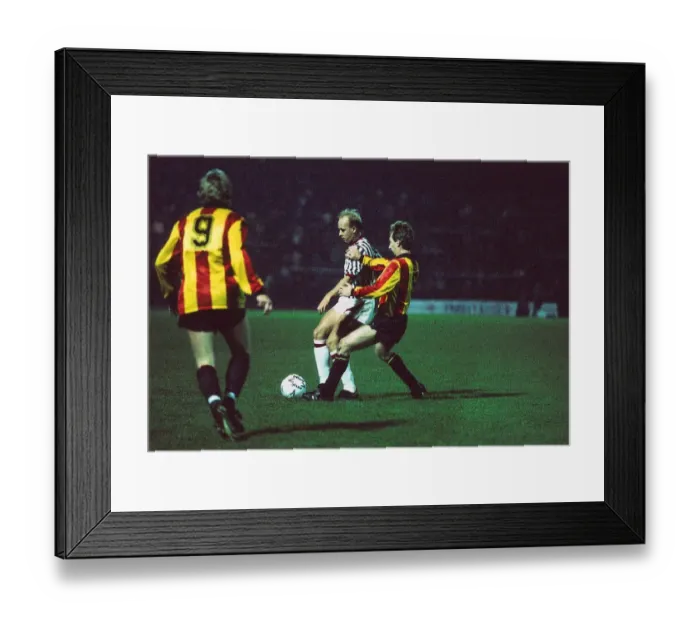 Framed Print : European Cup Winners Cup Second Round Second Leg St Mirren 0 v KV Mechelen 0 Framed Print : European Cup Winners Cup Second Round Second Leg St Mirren 0 v KV Mechelen 0
