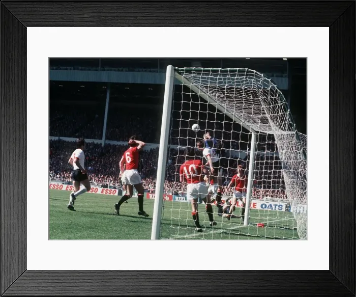 Framed Print : 1977 FA Cup Final at Wembley May 1977 Manchester United 2 v Liverpool 1 Framed Print : 1977 FA Cup Final at Wembley May 1977 Manchester United 2 v Liverpool 1