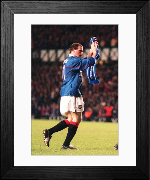 Framed Print : Paul Gascoigne Alan McLaren testimonial 2nd March 1999 Gazza does lap of homour Framed Print : Paul Gascoigne Alan McLaren testimonial 2nd March 1999 Gazza does lap of homour