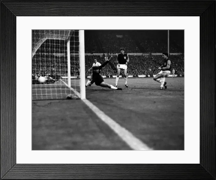Framed Print : 1965 European Cup Winners Cup Final at Wembley Stadium 19th May 1965