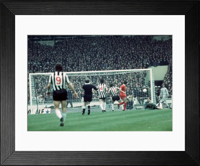 Framed Print : 1974 FA Cup Final at Wembley May 1974 Liverpool 3 v Newcastle United 0 Framed Print : 1974 FA Cup Final at Wembley May 1974 Liverpool 3 v Newcastle United 0