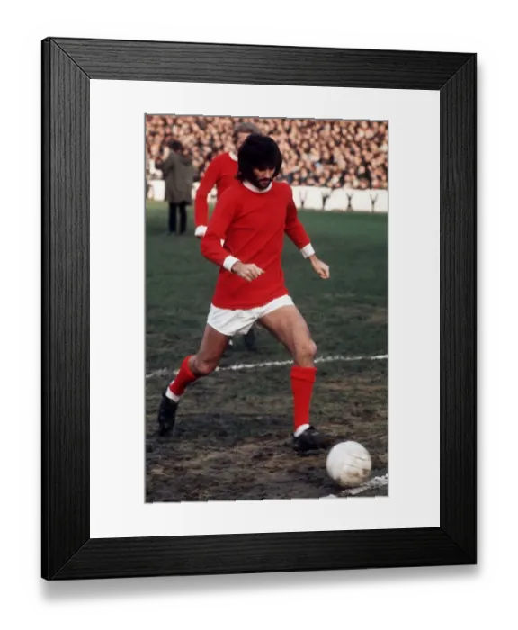 Framed Print : George Best Manchester United football Tottenham V Manchester United