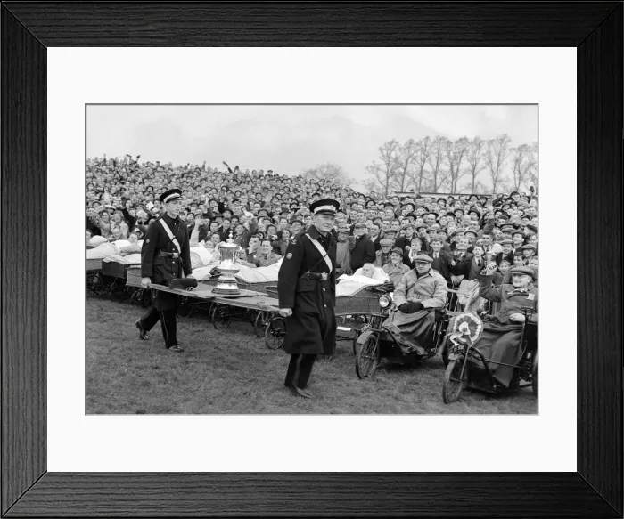Framed Print : F. A Cup. St. Johns Ambulance in attendance at Wolverhampton Wanderers 1 v Framed Print : F. A Cup. St. Johns Ambulance in attendance at Wolverhampton Wanderers 1 v