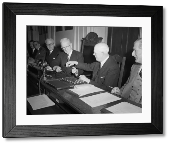 Framed Print : The draw at the Football Association for the fouth round of the 1953 FA Cup Framed Print : The draw at the Football Association for the fouth round of the 1953 FA Cup