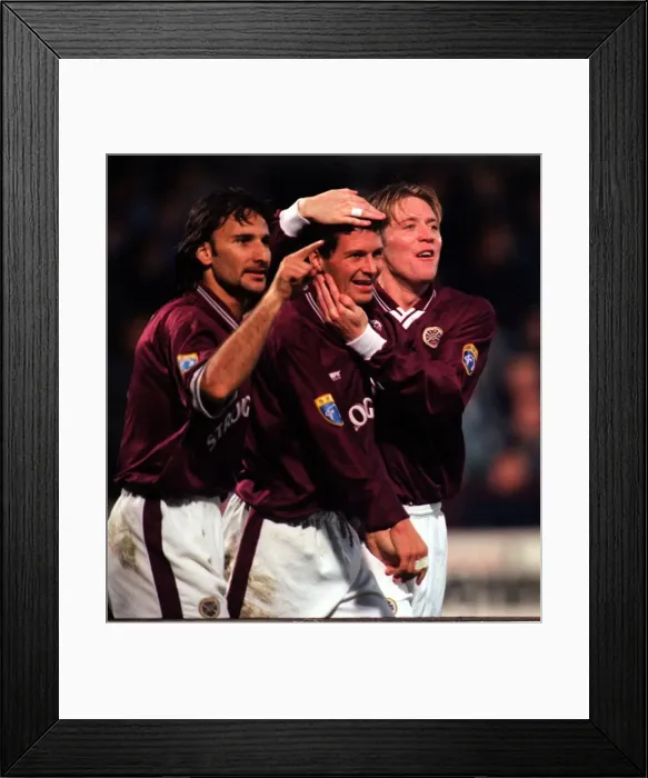 Framed Print : Gary Mackay celebrates November 1997 with team-mates