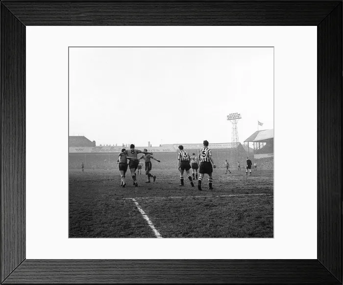 Framed Print : Sheffield United v Watford football match at Bramhall Lane 1960