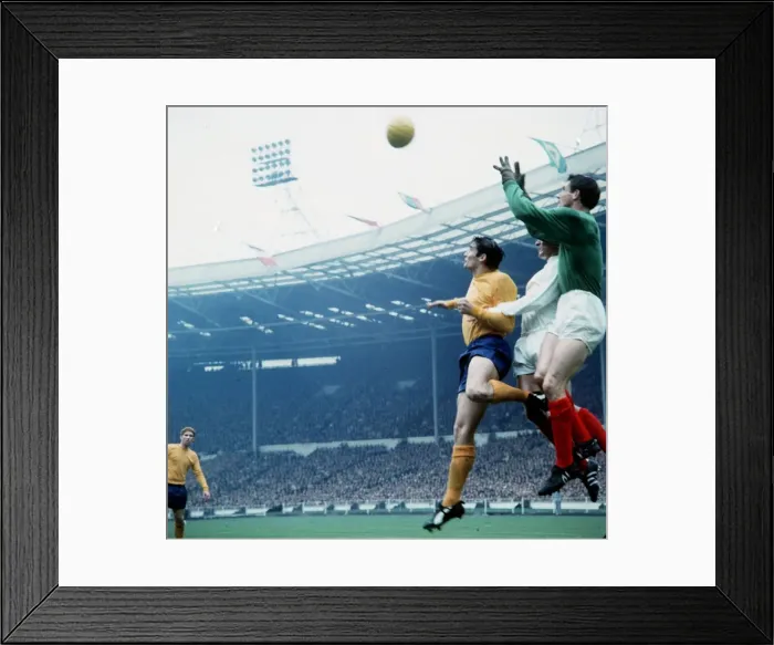 Framed Print : West Bromwich Albion 1-0 Everton, FA Cup Final at Wembley Stadium, 18th May 1968 Framed Print : West Bromwich Albion 1-0 Everton, FA Cup Final at Wembley Stadium, 18th May 1968