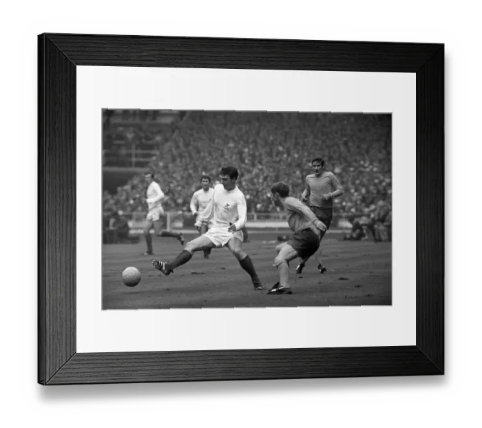 Framed Print : FA Cup Final at Wembley Stadium. West Bromwich Albion 1 v Everton 0 Framed Print : FA Cup Final at Wembley Stadium. West Bromwich Albion 1 v Everton 0