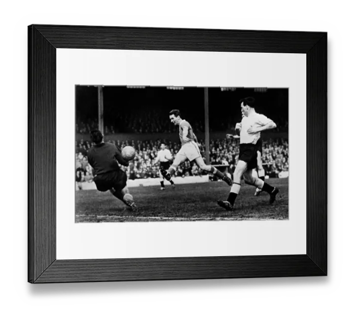 Framed Print : Former Nottingham Forest manager Brian Clough in his playing days for Middlesbrough Framed Print : Former Nottingham Forest manager Brian Clough in his playing days for Middlesbrough