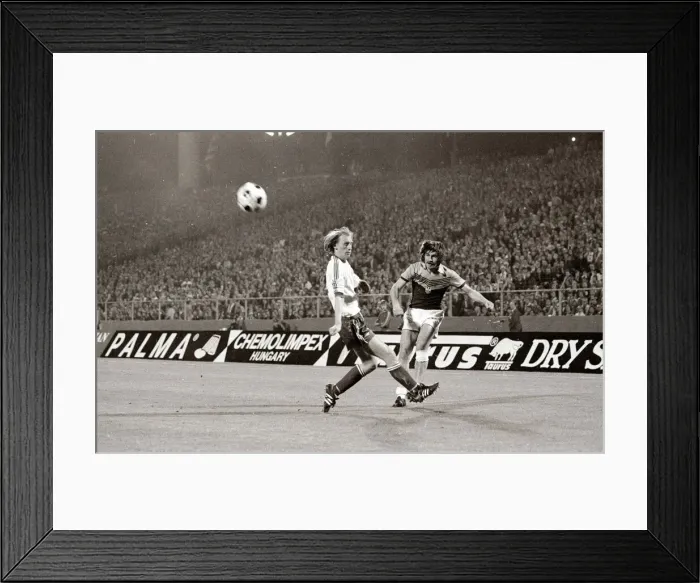 Framed Print : European Cup Winners Cup Final at the Heysel Stadium May 1976 Anderlecht 4 v West Framed Print : European Cup Winners Cup Final at the Heysel Stadium May 1976 Anderlecht 4 v West