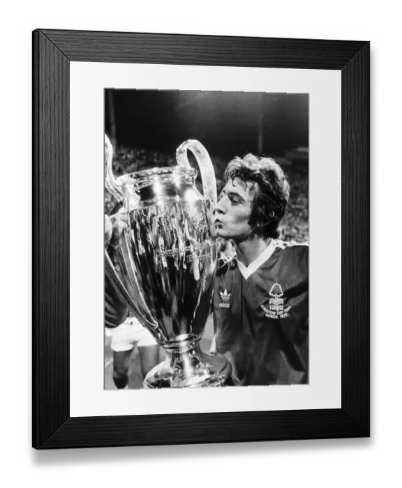 Framed Print : Nottingham Forest striker Trevor Francis kissing the European cup after his winning goal