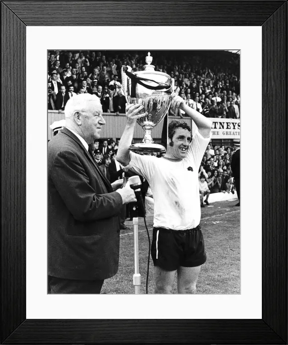Framed Print : Dave Mackay of Derby holding up the Watney Cup after Derby beat Manchester United Framed Print : Dave Mackay of Derby holding up the Watney Cup after Derby beat Manchester United