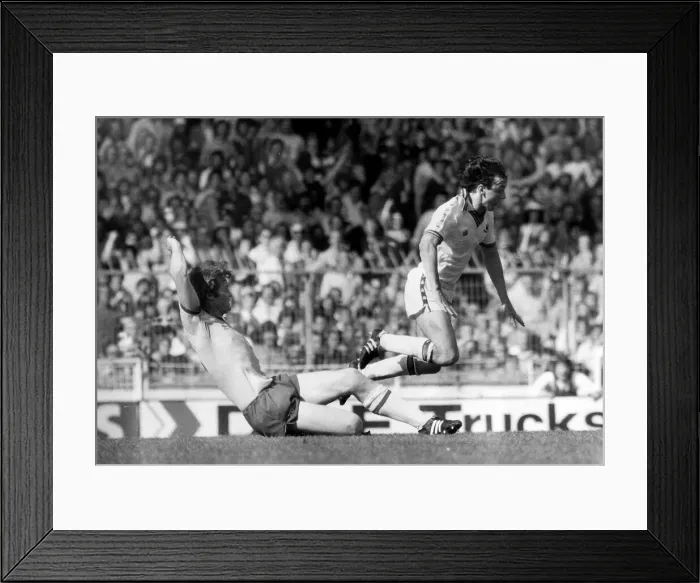 Framed Print : Arsenal v West Ham United FA Cup Final 1980 A spirited goal-rush by West Ham