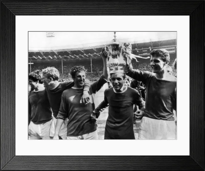 Framed Print : Everton v Sheffield Wednesday FA Cup Final May 1966 Everton two goal hero Mike