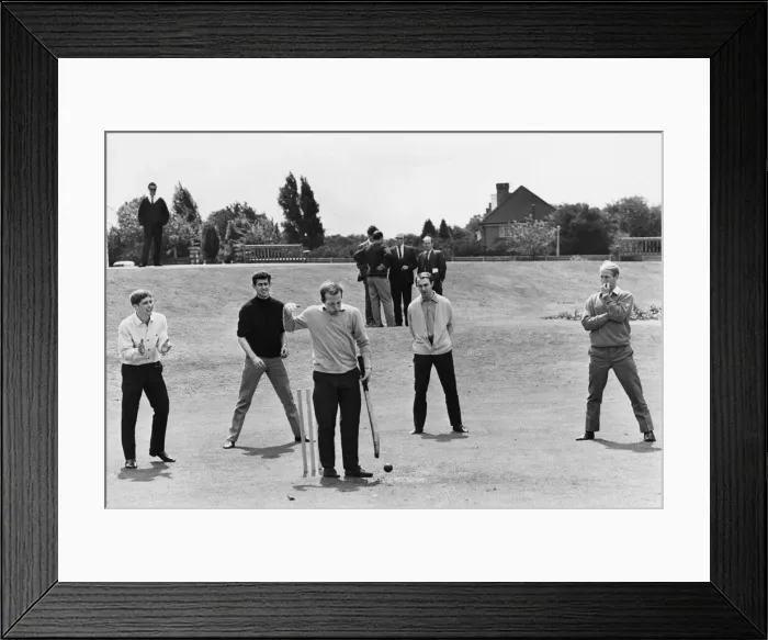 Framed Print : World Cup 1966 England Team July 1966 Enjoy a relaxing game of cricket at Bank of Framed Print : World Cup 1966 England Team July 1966 Enjoy a relaxing game of cricket at Bank of