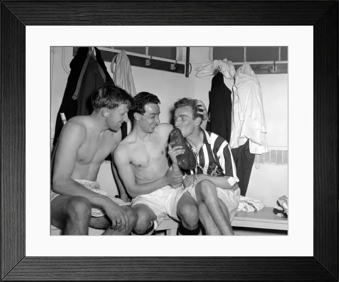 Framed Print : 1954 FA Cup Final West Bromwich Albion v Preston North End Players kissing Framed Print : 1954 FA Cup Final West Bromwich Albion v Preston North End Players kissing