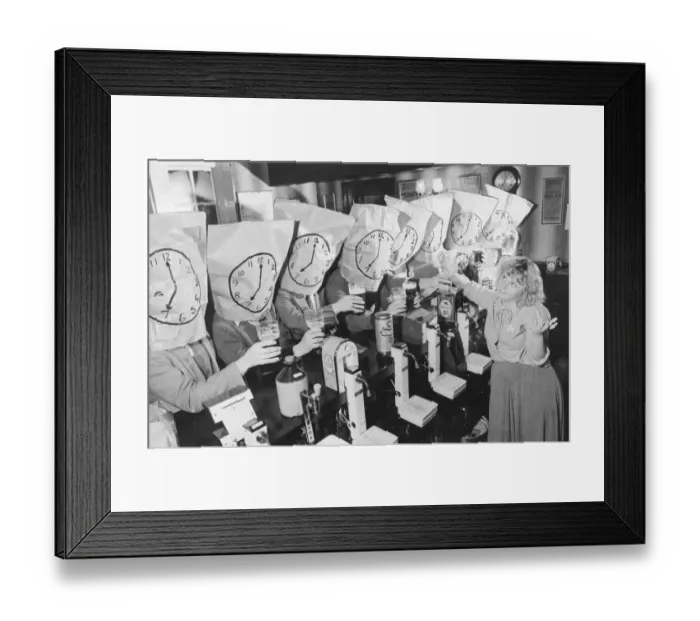 Framed Print : Seven O Clock Club October 1980 All the drinkers are from an amateur football Framed Print : Seven O Clock Club October 1980 All the drinkers are from an amateur football