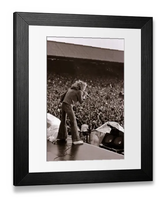 Framed Print : The Who in Concert - May 1976 Roger Daltrey on stage at The Valley Framed Print : The Who in Concert - May 1976 Roger Daltrey on stage at The Valley