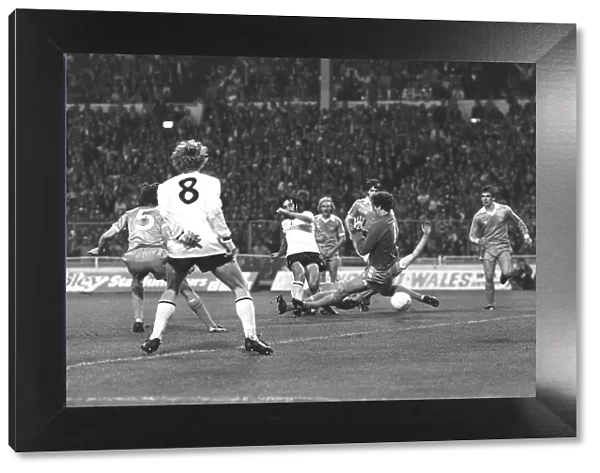 Tottenham Hotspur v Manchester City FA Cup Final May 1981 Replay Ricardo Villa in