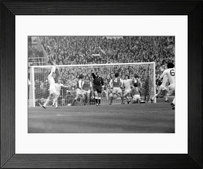 Framed Print : 1972 FA Cup Final at Wembley Stadium Arsenal 0 v Leeds United 1 Leeds Framed Print : 1972 FA Cup Final at Wembley Stadium Arsenal 0 v Leeds United 1 Leeds