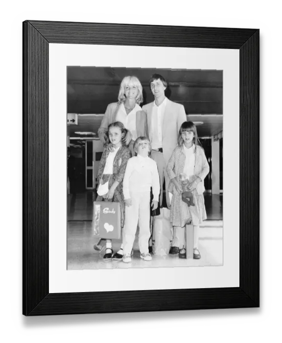 Framed Print : Dutch footballer Johann Cruyff with his wife Danny and their three children on the way to