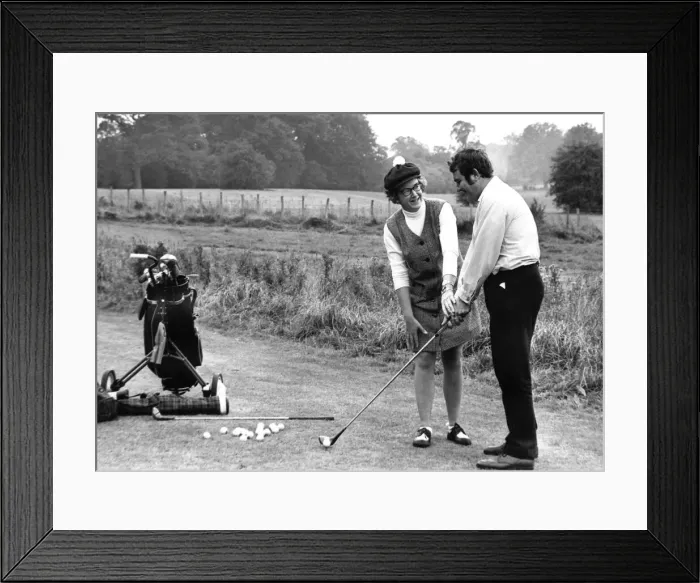Framed Print : Britains first female golf instructor Peta Morgan giving a lesson at High Elms Framed Print : Britains first female golf instructor Peta Morgan giving a lesson at High Elms