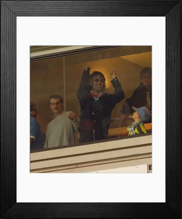Framed Print : Liam Gallagher of Oasis celebrates Manchester May 1999 City win against Gillingham