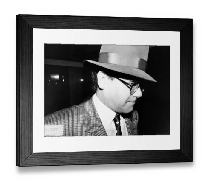Framed Print : Elton John the singer January 1988 Framed Print : Elton John the singer January 1988