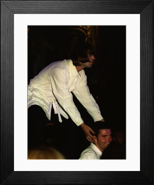 Framed Print : Liam Gallagher of Oasis at their Knebworth concert 1996 Framed Print : Liam Gallagher of Oasis at their Knebworth concert 1996