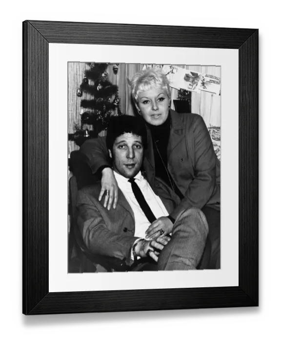 Framed Print : Singer Tom Jones spends Christmas at home in Wales with wife Melinda after hearing that