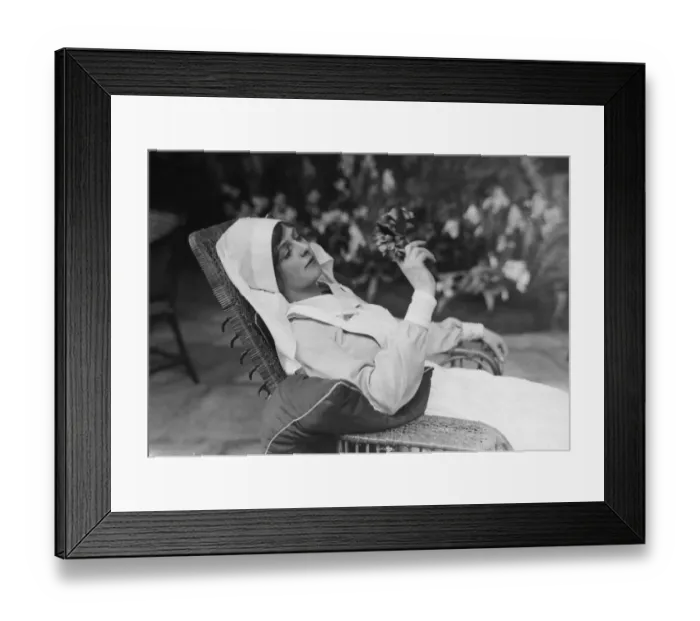 Framed Print : Scene from the theatre play Love In A Cottage. 31 January 1918
