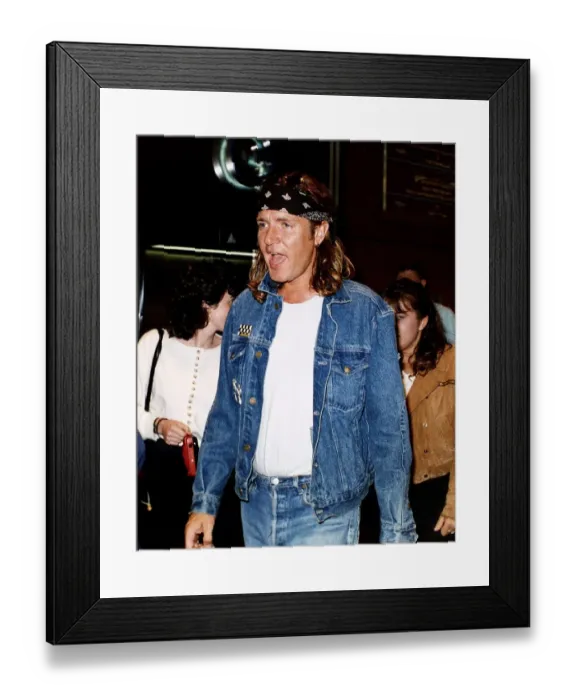 Framed Print : Simon Le Bon lead singer of Duran Duran Framed Print : Simon Le Bon lead singer of Duran Duran