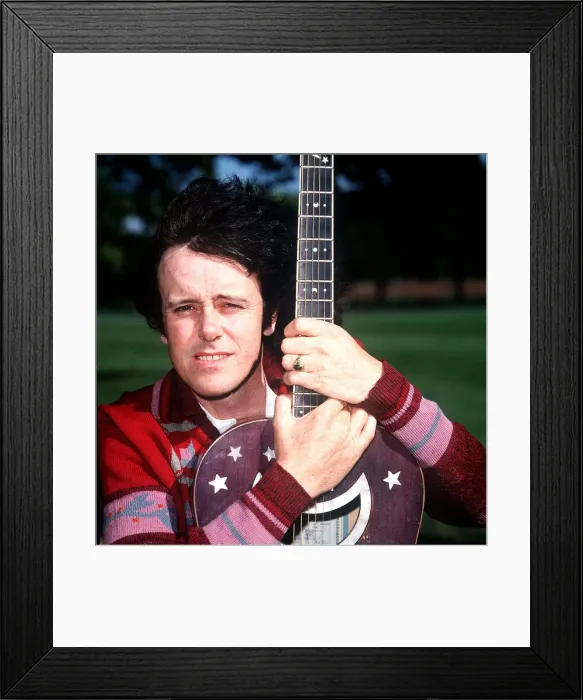 Framed Print : Donovan folk singer of the 1960s