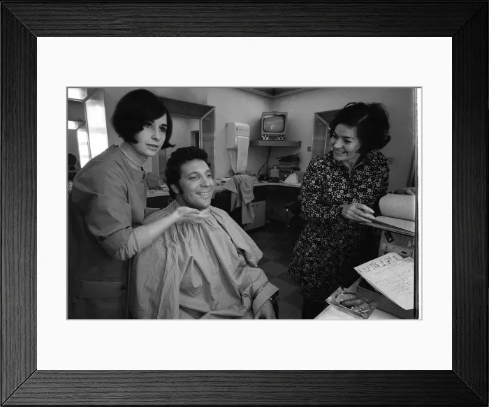 Framed Print : Tom Jones singer Jan 1969 with make-up artist Dianni Thomson Framed Print : Tom Jones singer Jan 1969 with make-up artist Dianni Thomson