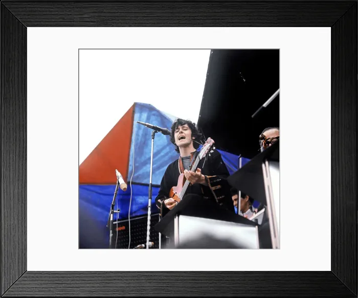 Framed Print : Donovan Singer performing on stage at the Windsor Jazz Festival, 12th August 1967 Framed Print : Donovan Singer performing on stage at the Windsor Jazz Festival, 12th August 1967