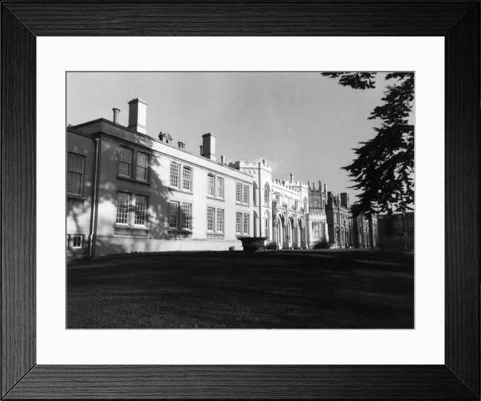 Framed Print : The Priory Nursing Home, Roehampton December 1967 where Brian Jones of the Rolling Framed Print : The Priory Nursing Home, Roehampton December 1967 where Brian Jones of the Rolling