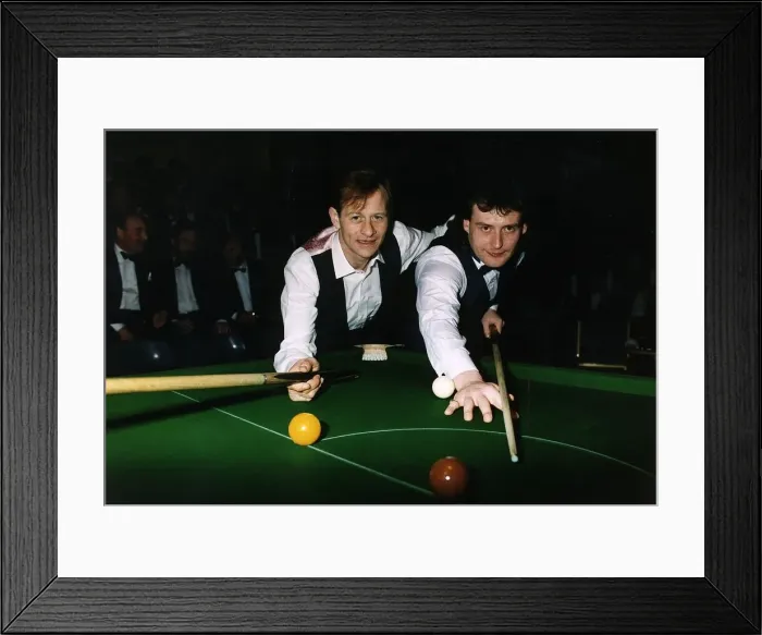 Framed Print : Alex Higgins snooker player alias Hurricane Higgins with Jimmy White