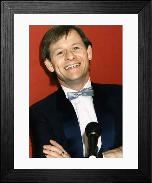 Framed Print : Alex Higgins snooker player Framed Print : Alex Higgins snooker player
