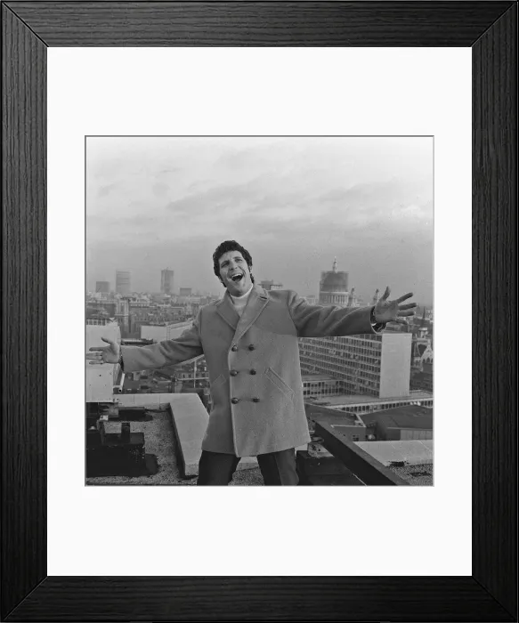 Framed Print : Tom Jones on rooftop in London 30 / 11 / 67 Tom Jones lets fly with his vocal Framed Print : Tom Jones on rooftop in London 30 / 11 / 67 Tom Jones lets fly with his vocal