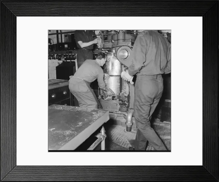 Framed Print : Daily Mirror Editorial Department 9th October 1957 Framed Print : Daily Mirror Editorial Department 9th October 1957