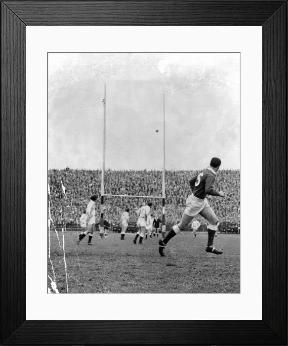 Framed Print : Rugby - Wales V England - Cardiff Arms Park - Wales full back Keith Jarrett turn to run Framed Print : Rugby - Wales V England - Cardiff Arms Park - Wales full back Keith Jarrett turn to run